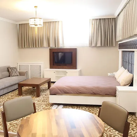 Sisli Luxury K מלון 3*
